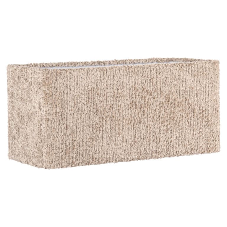 Abat-jour beige à la texture douce, pour un éclairage d'ambiance.
