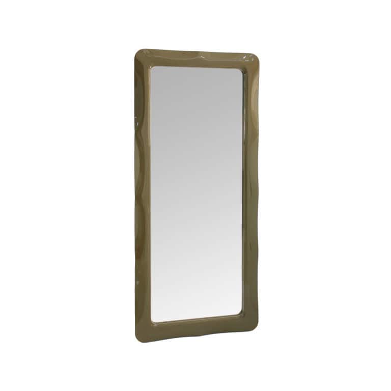 Élégant « Miroir » de couleur marron, avec une finition des bords unique, destiné à la décoration d'intérieur.
