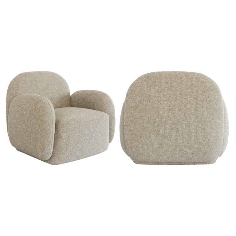 Fauteuil « Chaise  »Roxy , modèle « Lodge » beige, avec un rembourrage moelleux et des accoudoirs confortables.