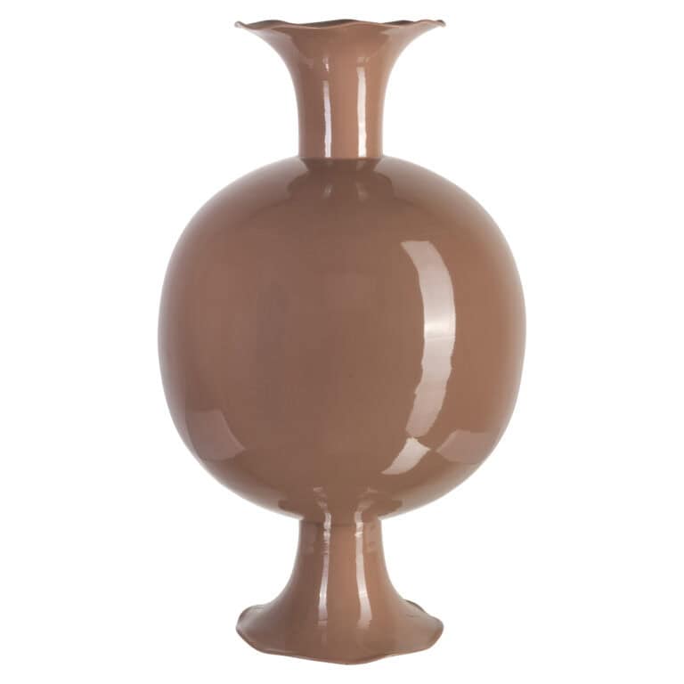 Stilvolle beige Keramikvase mit gewelltem Rand zur Dekoration.