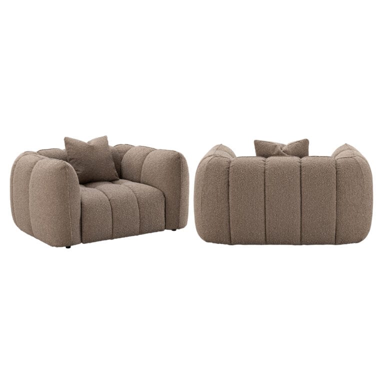 Luxe Hogan mocca chunky lounge stoel met bijpassende kussens.