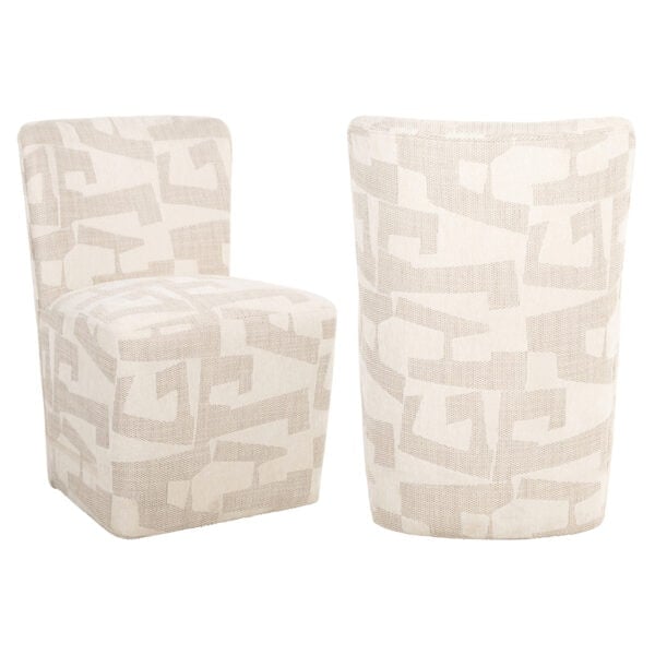 Chaise de salle à manger Lorain beige, avec motif graphique et roulettes.