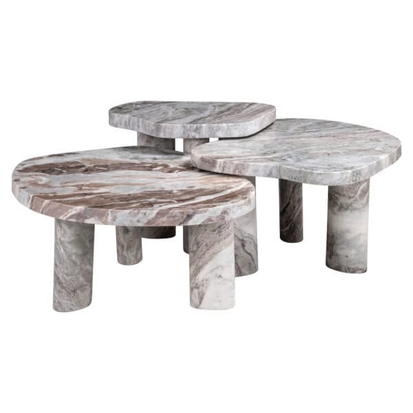 Set aus drei „ blush “-Couchtischen aus beigem Marmor.