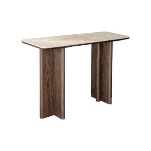 Table à dîner e en chêne avec plateau en marbre, pour un intérieur moderne.