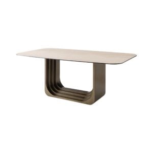 Table à dîner , un modèle épuré et moderne au design unique, proposé par Richmond Interiors.